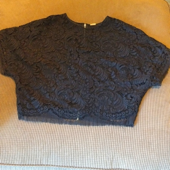 New! ADAM LIPPES Lace Cropped Top - Picture 9 of 10